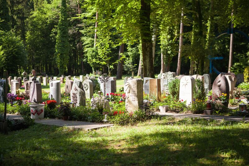 Stiller Waldfriedhof